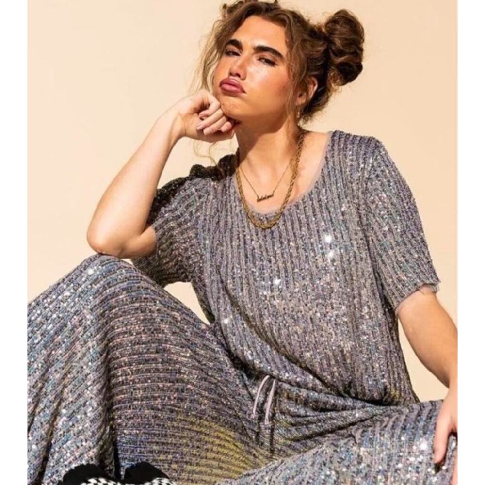 Dressed in LALA gray sequin Mesh Top